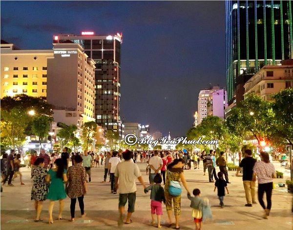 Địa điểm tham quan du lịch hấp dẫn ở Sài Gòn: Du lịch Sài Gòn đi đâu chơi vào ban đêm?