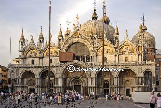 Thăm quan ở đâu khi du lịch Venice? Chiêm ngưỡng Quảng trường Piazza San Marco, địa điểm ngắm cảnh, chụp ảnh đẹp ở Venice