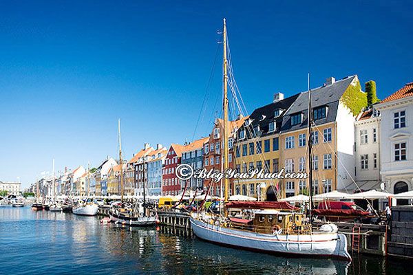 Kinh nghiệm du lịch Đan Mạch tự túc: Hướng dẫn, tư vấn địa điểm tham quan, vui chơi, ăn uống giá rẻ ở Đan Mạch