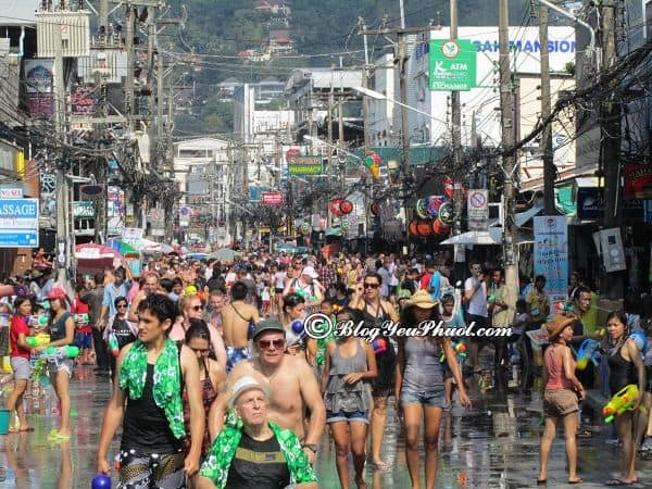 Địa điểm tham gia lễ hội té nước Thái Lan: Du lịch Thái Lan mùa lễ hội té nước khi nào, ở đâu?