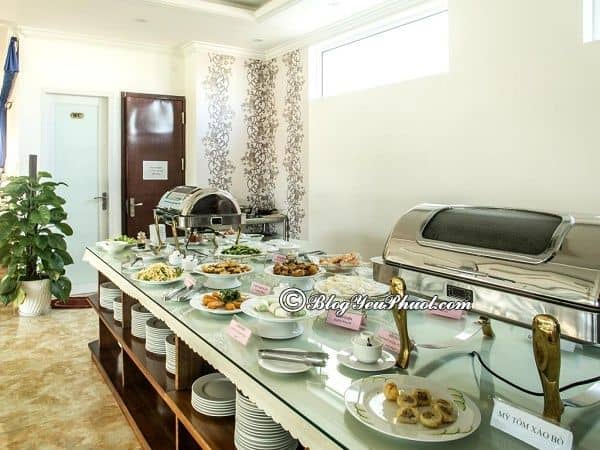 Dịch vụ ở khách sạn Royal Family Đà Nẵng: Đánh giá nhà hàng, đồ ăn của khách sạn Royal Family Đà Nẵng