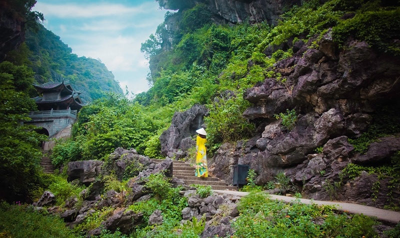 Kinh nghiệm phượt Bái Đính – Tràng An