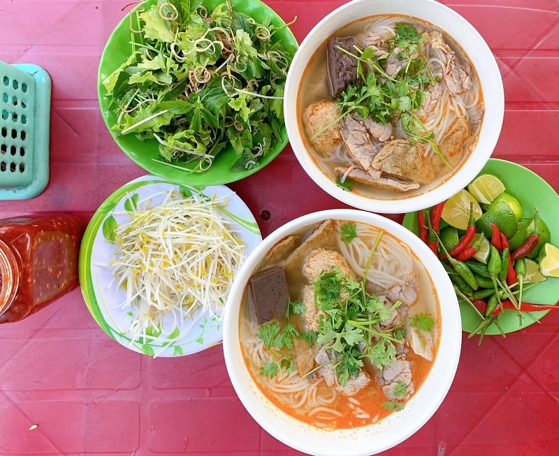Ăn gì ngon khi du lịch Phú Yên?